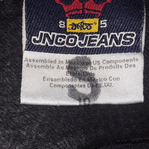 JNCO Black Jean Shorts with Flame Design - Picture 9 of 12